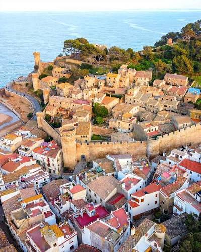 Tossa de Mar — 3.jpg